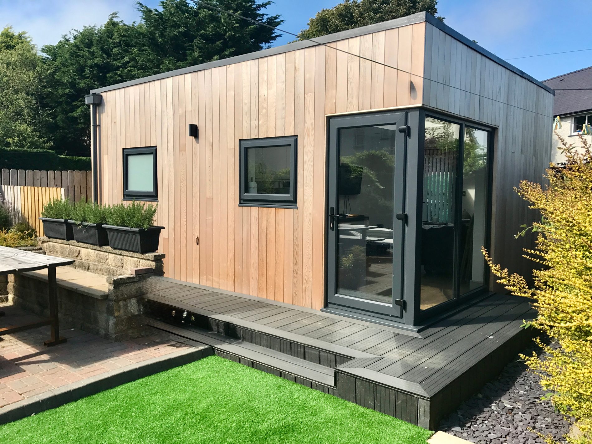 Abersoch garden room